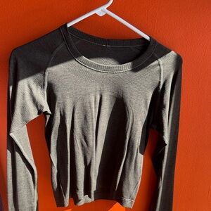 Women's Gray Long Sleeve Top